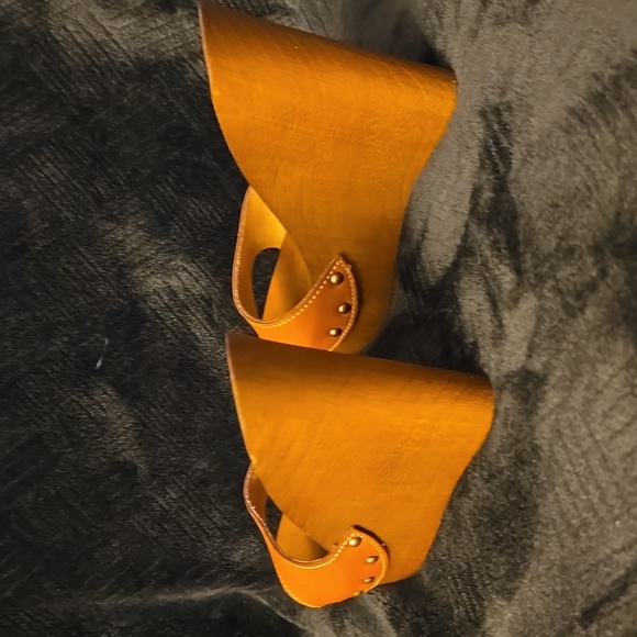 Kiara wedges - Picture 2 of 5